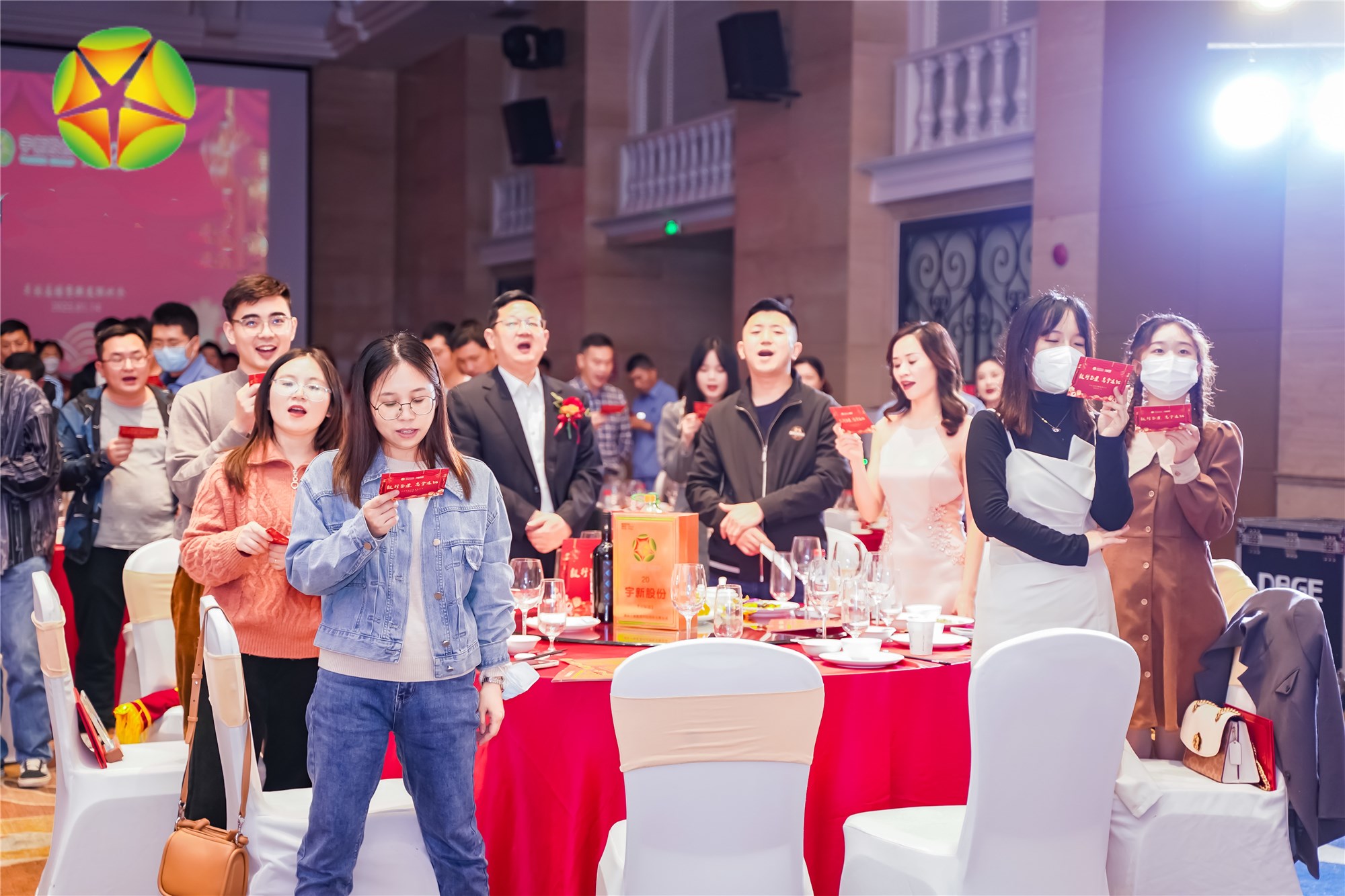 1674961313.jpg 聆聽(tīng)太陽(yáng)花開(kāi)的聲音_副本_副本.jpg